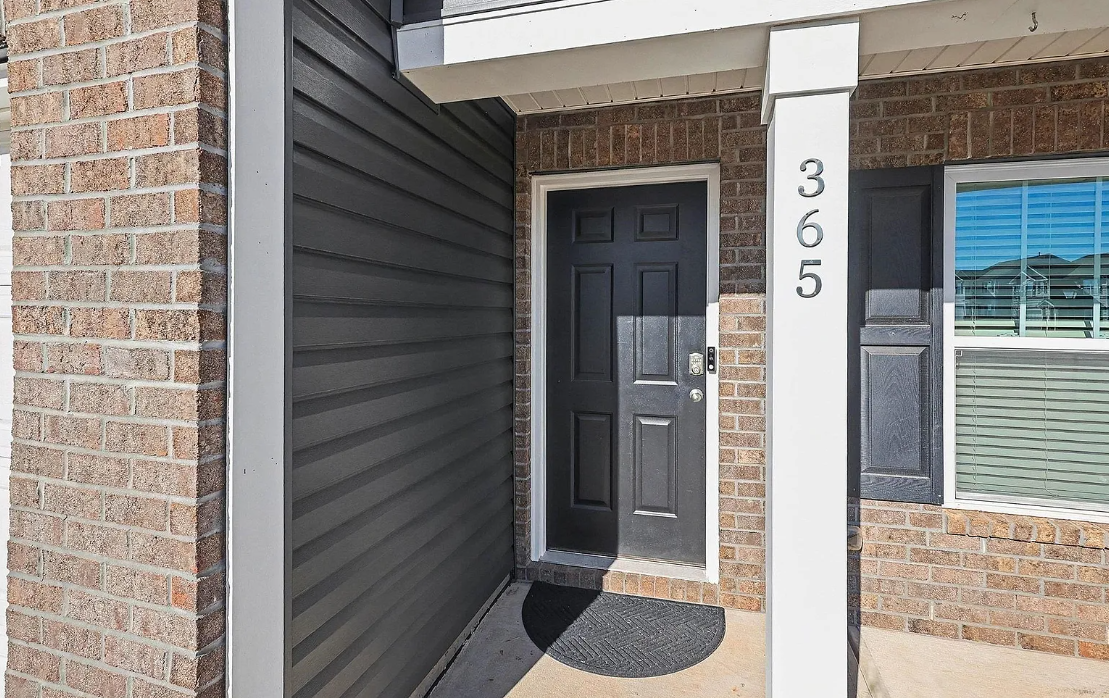 365 Valencia Cir #NA - Photo 4 of 26