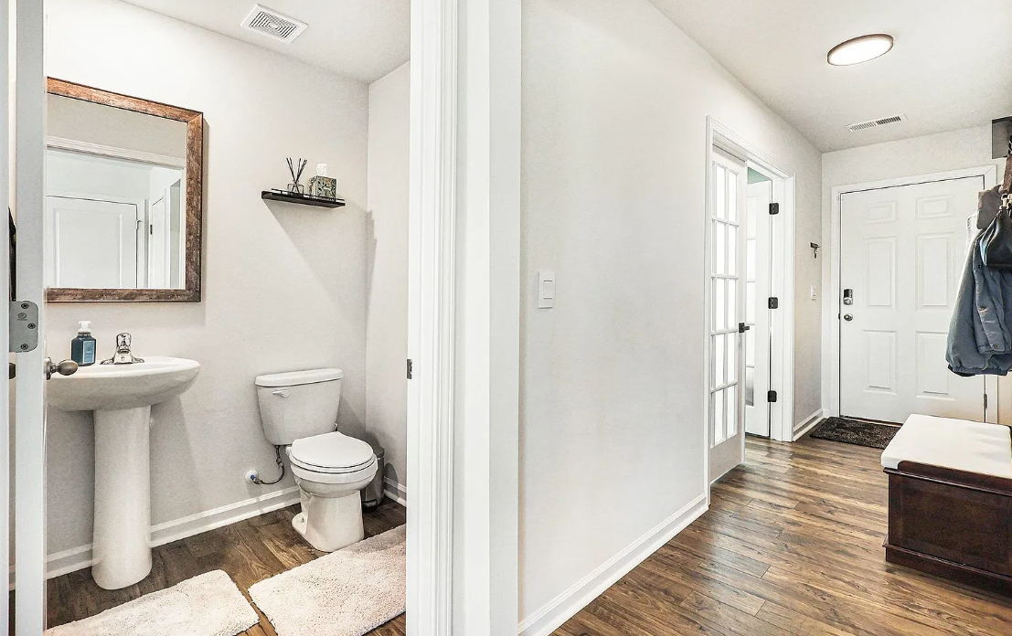 365 Valencia Cir #NA - Photo 6 of 26