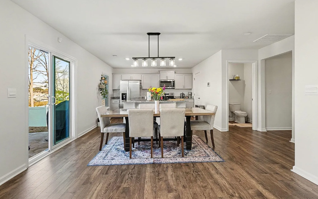 365 Valencia Cir #NA - Photo 7 of 26