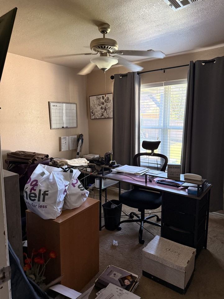 825 W Austin St #NA - Photo 4 of 18