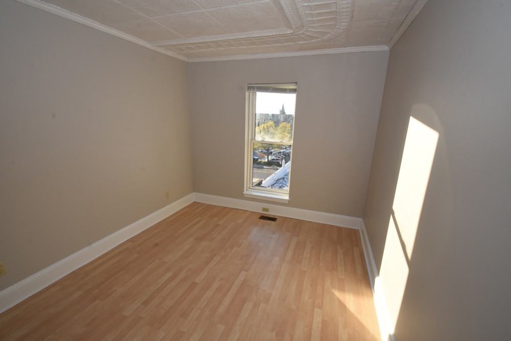 507 Evans St #3 - Photo 5 of 16
