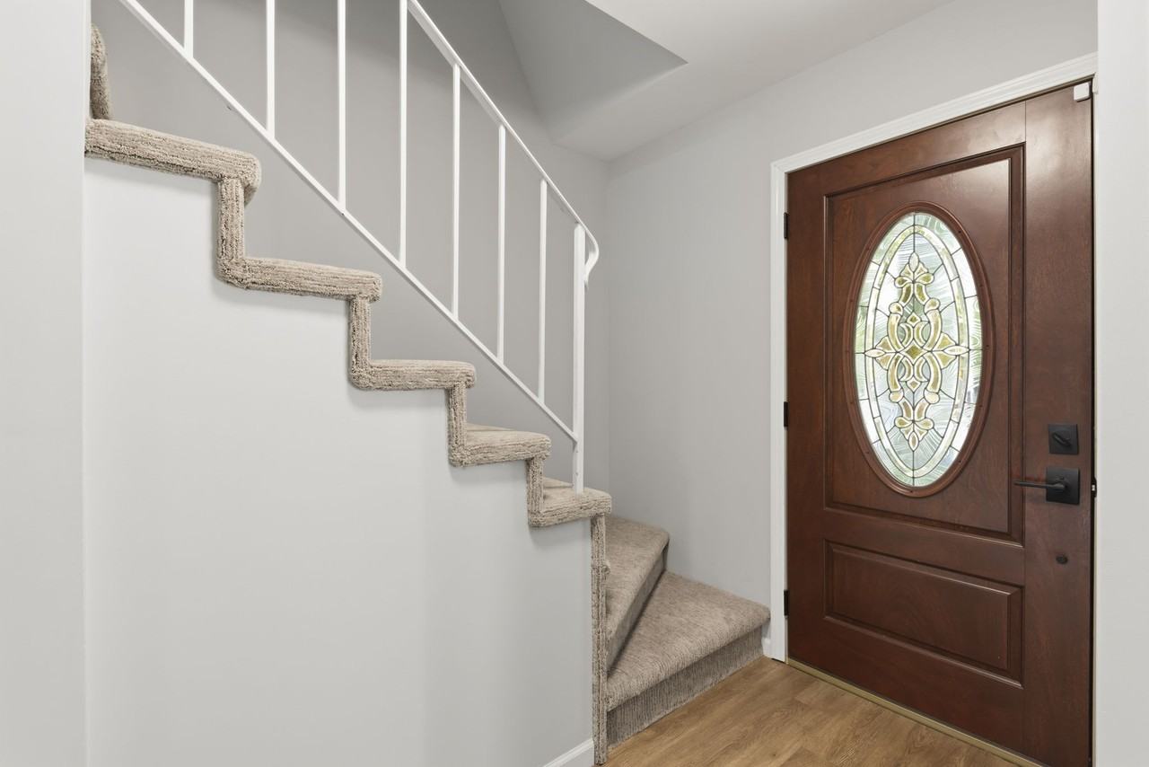 1137 Crimson Ct #NA - Photo 4 of 27