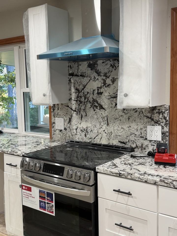 1428 Bellaire Dr #NA - Photo 2 of 7