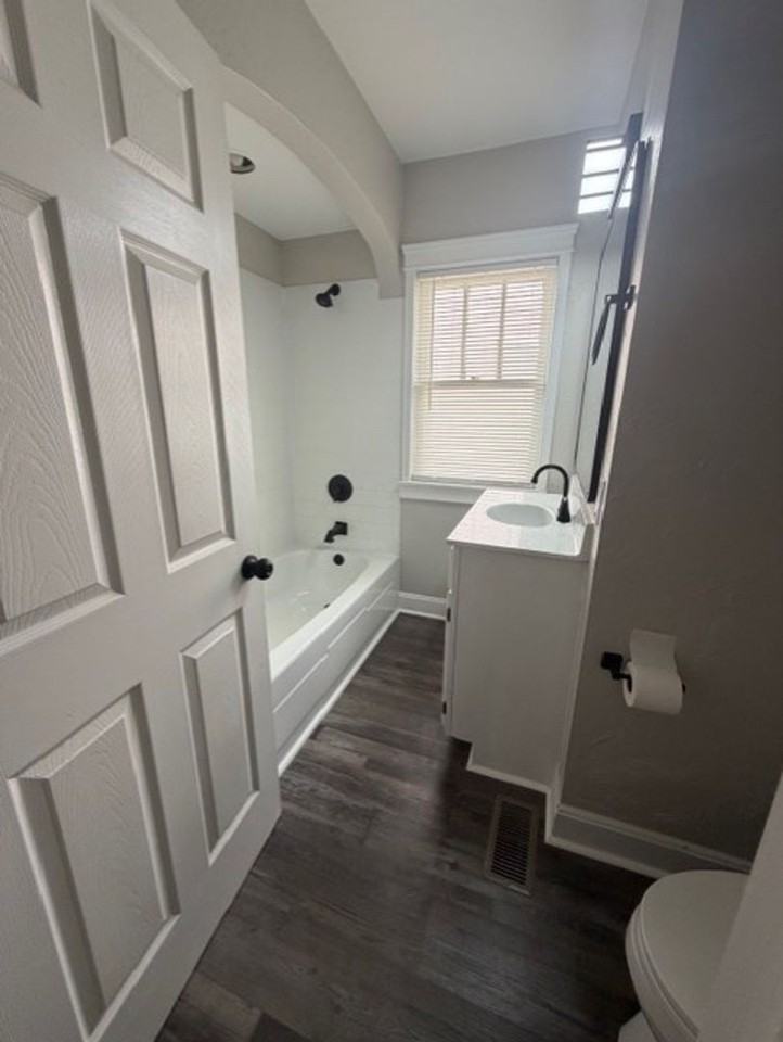 1005 Minor Ave - Photo 5 of 11