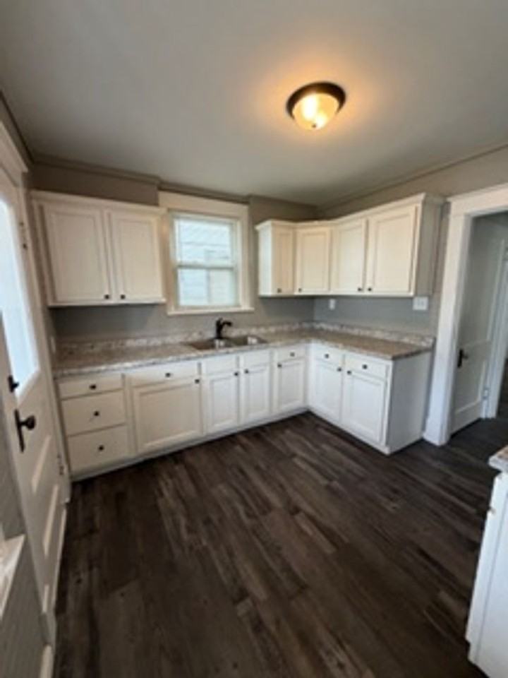 969 Harmon Ave - Photo 4 of 21