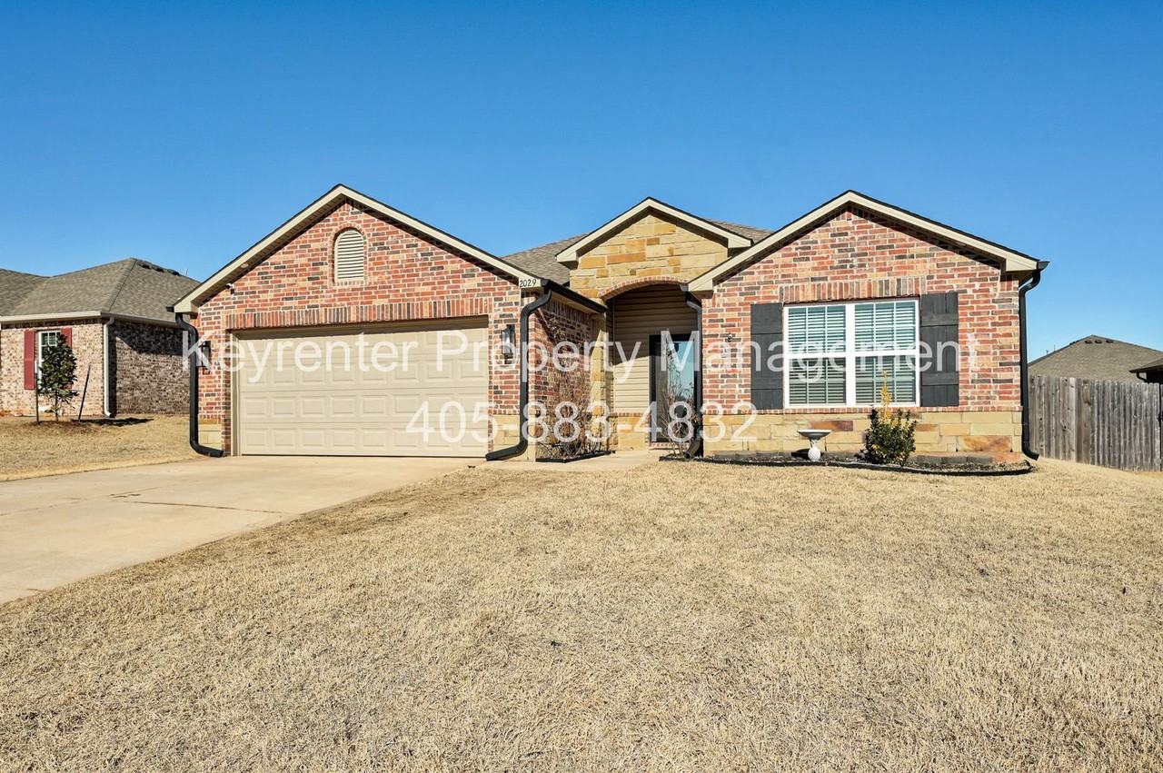 2029 W Antler Way - Photo 3 of 35