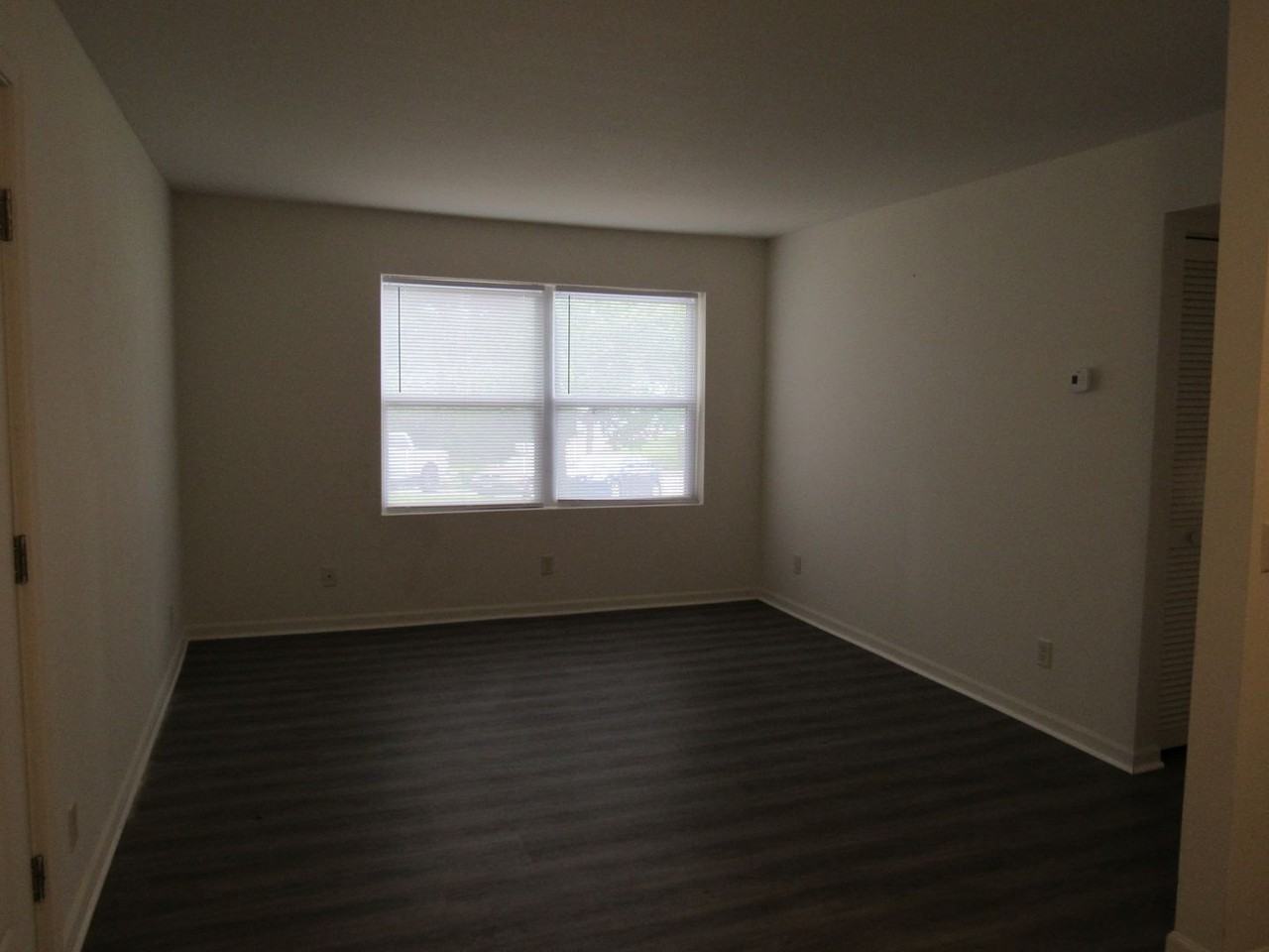 Ridgecrest Apartments - Photo 7 of 22