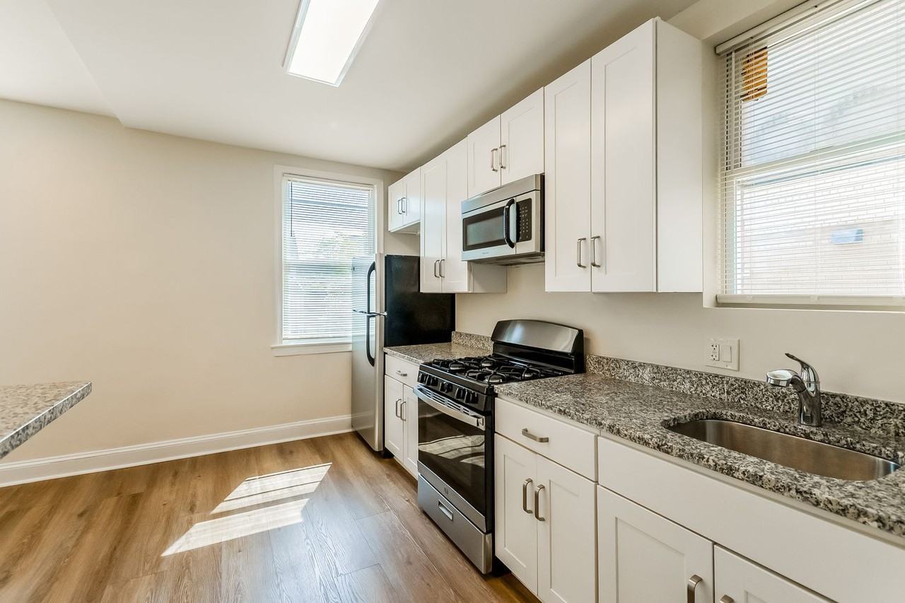 535 Mellon St Se - Photo 6 of 19