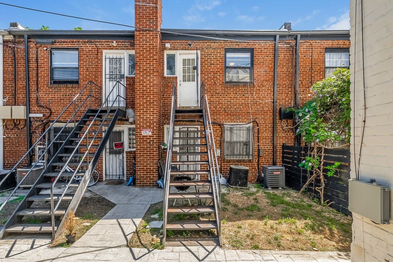 127 17th St Se - Photo 6 of 25