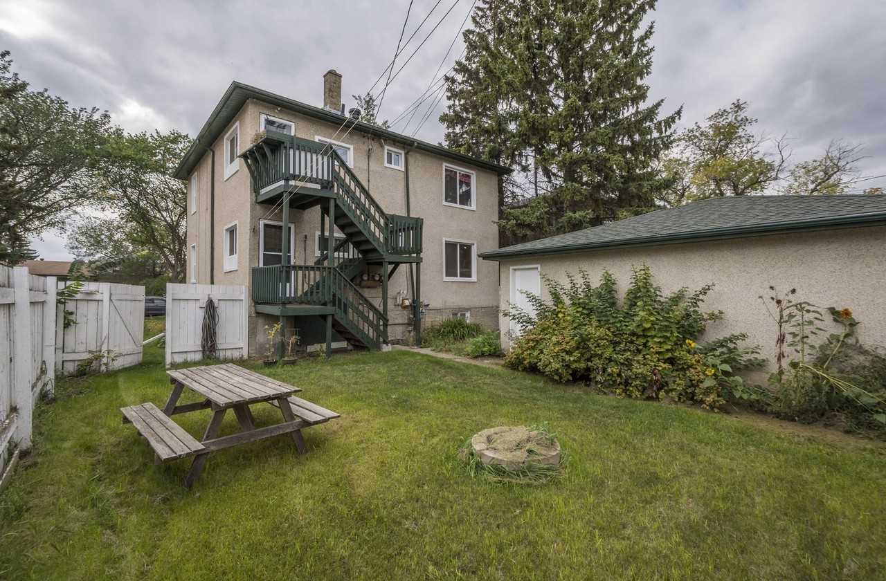 7319 113 St Nw - Photo 2 of 22