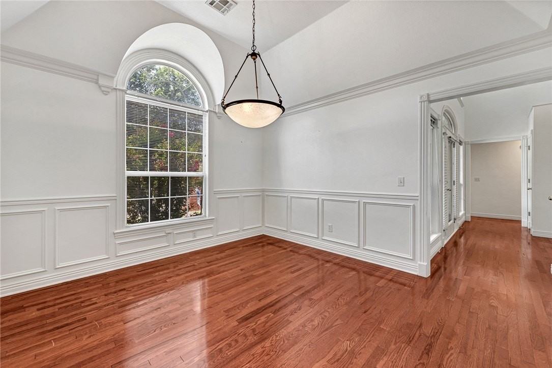 903 N Quail Ter - Photo 3 of 32