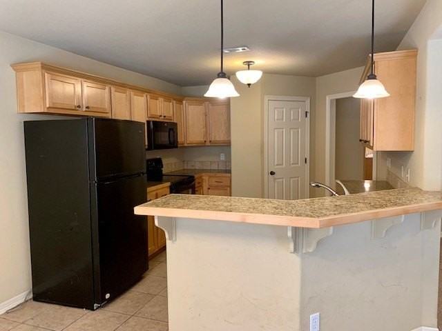 6106 S 36th St - Photo 7 of 29