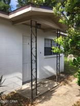 1527 Grace Ave #B - Photo 1 of 1
