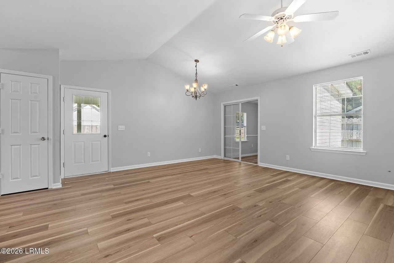 1 Folson Ct - Photo 3 of 27