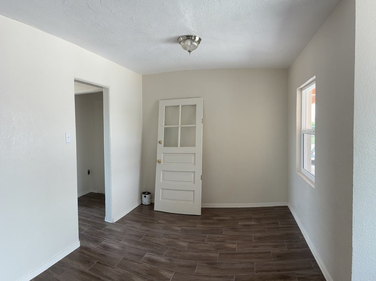 608 Barcelona Dr #1 - Photo 6 of 15