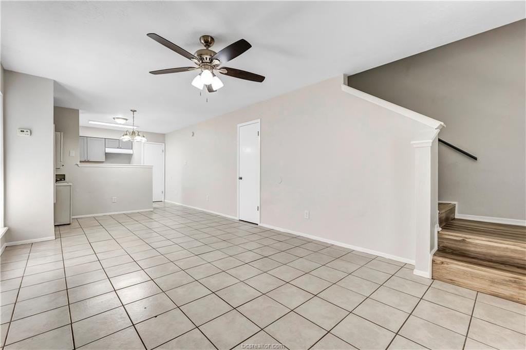 1520 Hawk Tree Dr #D - Photo 2 of 16
