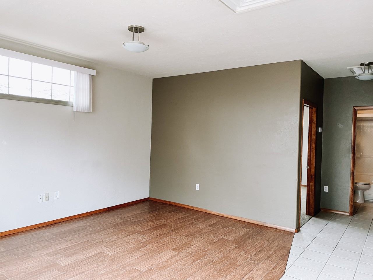 2612 Nw 50th St #2612 - Photo 4 of 18
