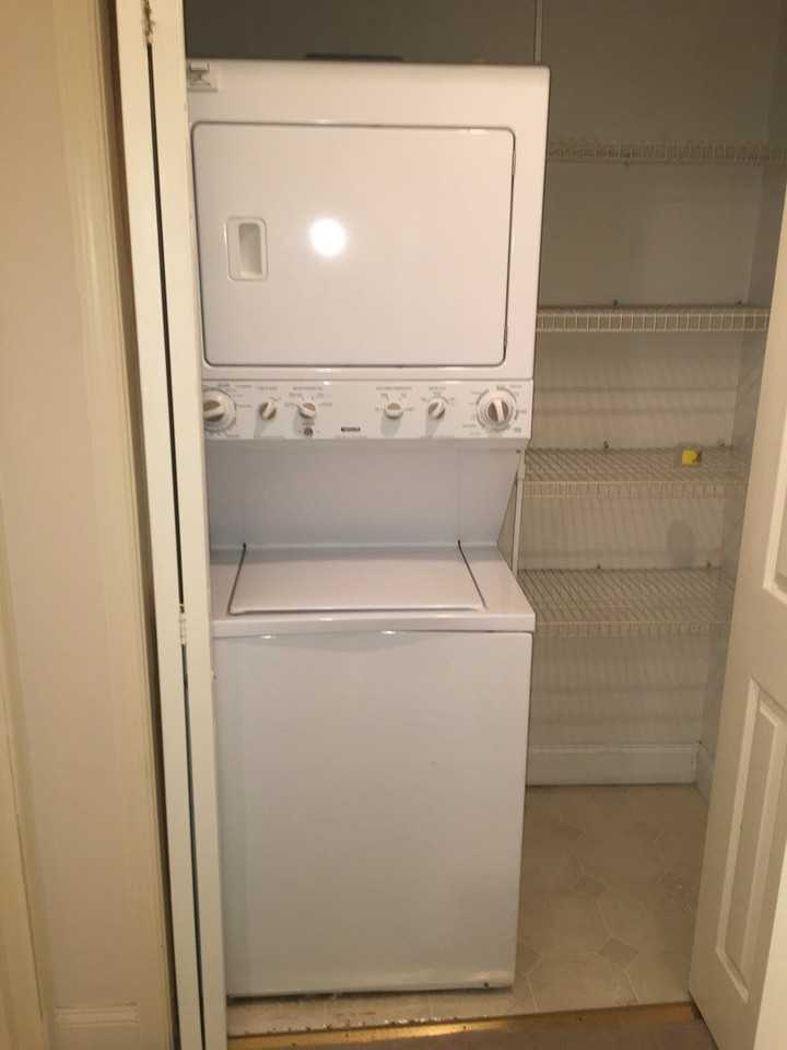 203 N Aberdeen Ave - Photo 6 of 6