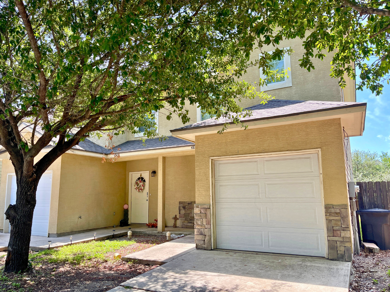 4832 Appleseed Ct - Photo 3 of 15