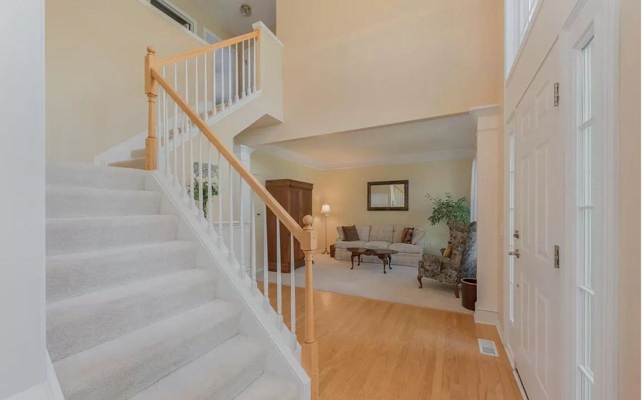 1436 Crystalaire Ct Se - Photo 3 of 23
