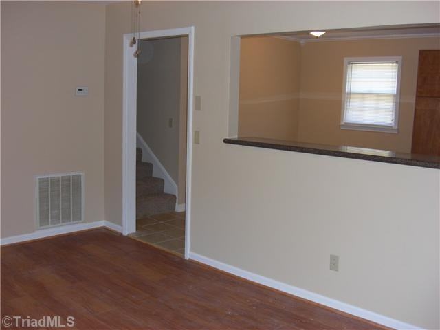 4360 Reidsville Rd - Photo 4 of 9