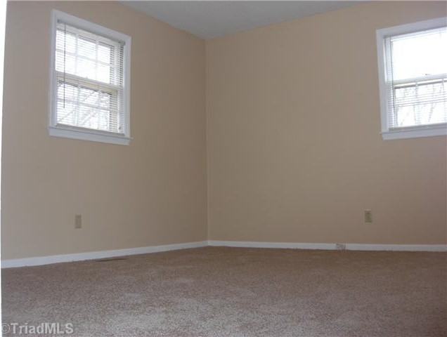 4360 Reidsville Rd - Photo 7 of 9