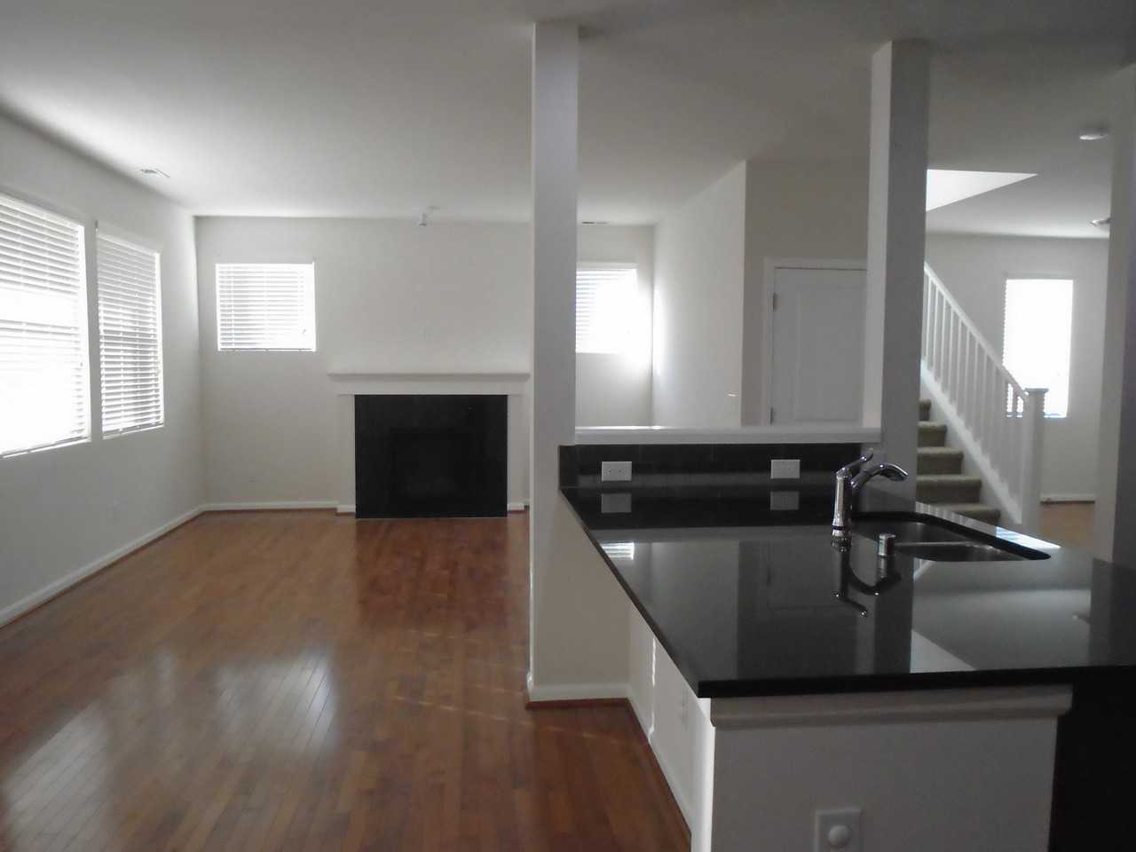 3902 176th St Se - Photo 6 of 10