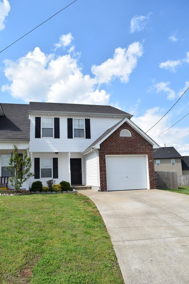 919 Tapoco Ct - Photo 2 of 24