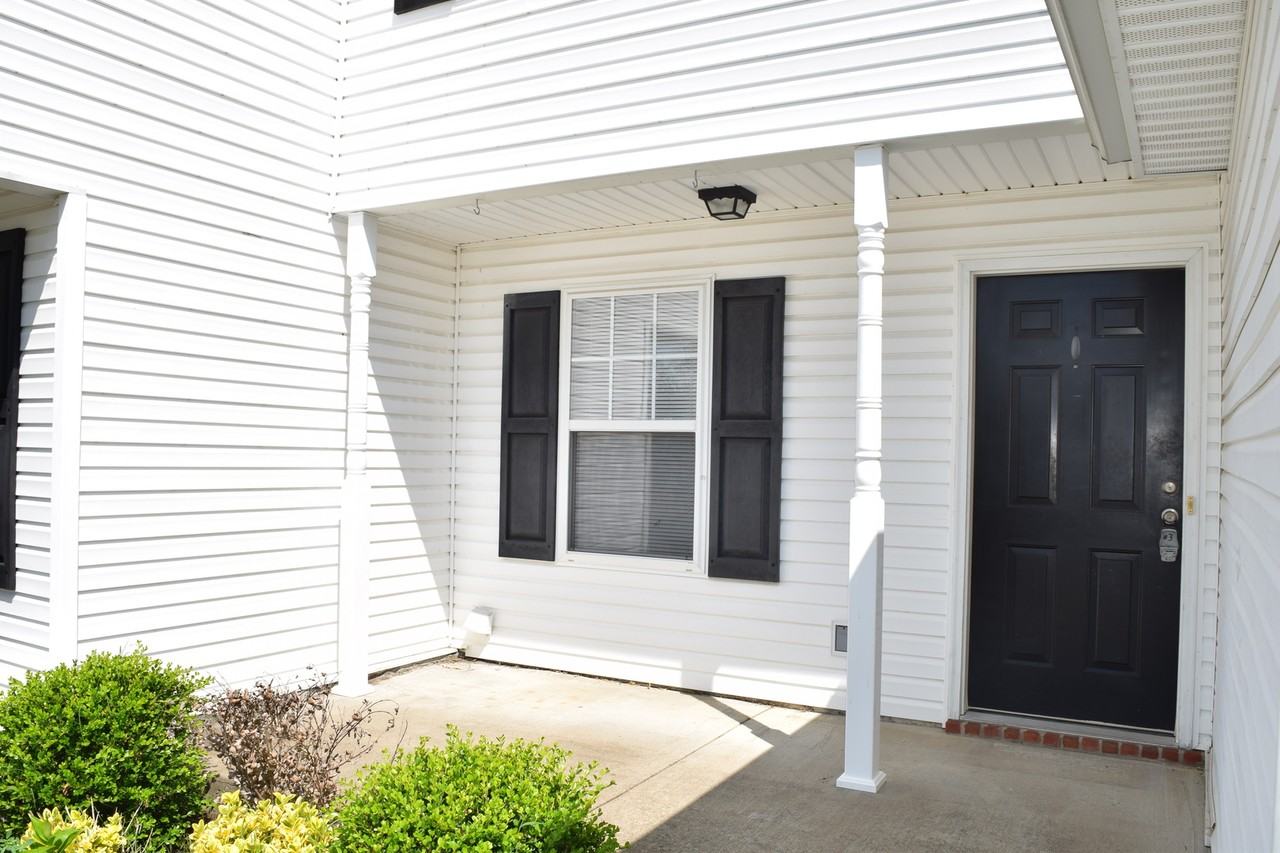 919 Tapoco Ct - Photo 4 of 24