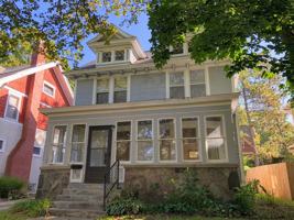 featured image of 338 Hampton Ave Se