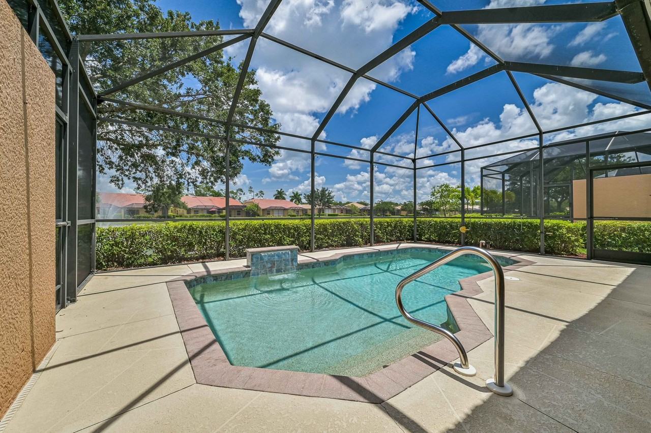 15238 Cortona Way - Photo 4 of 25