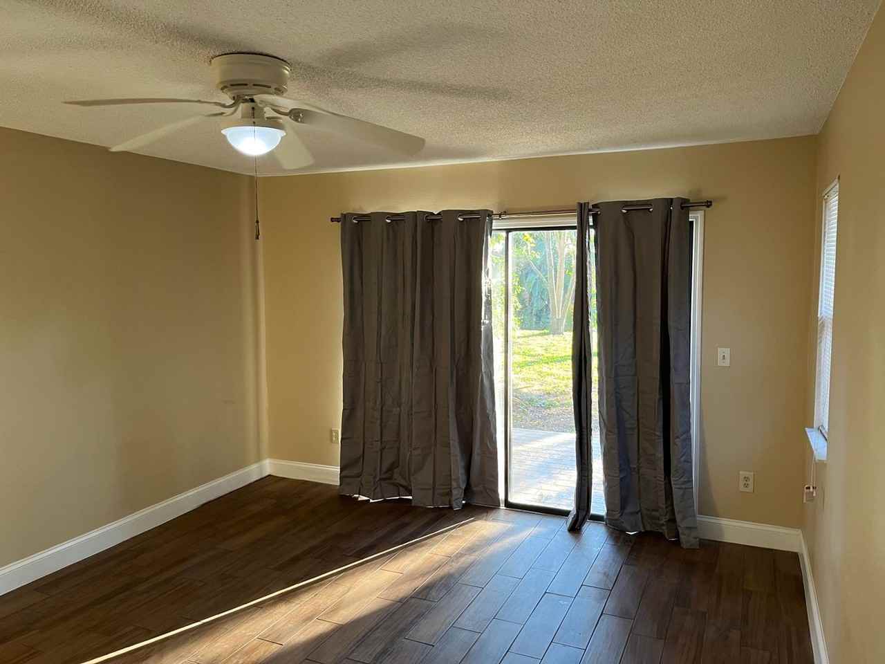 618 Nighthawk Cir - Photo 3 of 15