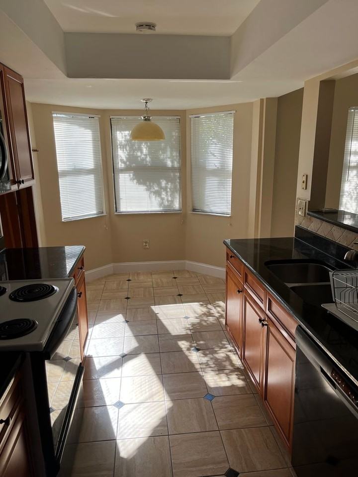 618 Nighthawk Cir - Photo 5 of 15