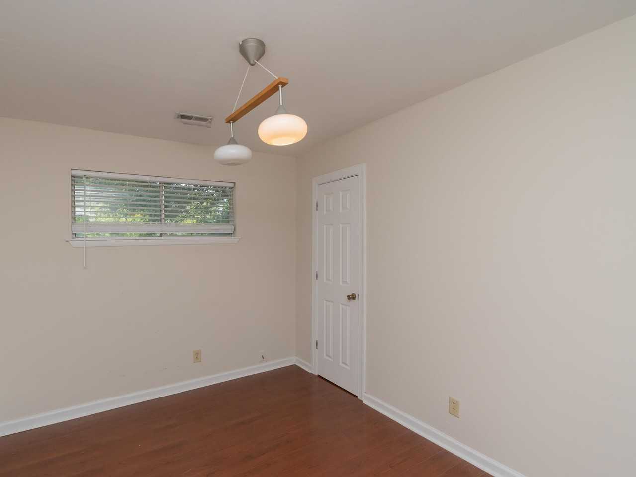 513 Central Ave - Photo 7 of 18