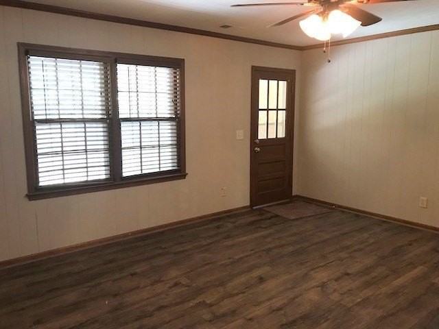 1915 Coventry Dr - Photo 7 of 23