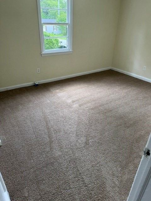 1031 34th Ave - Photo 4 of 6