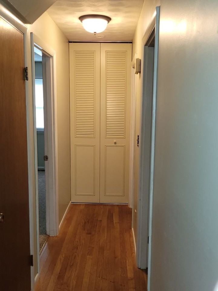 3915 S Orchard Ct - Photo 3 of 43