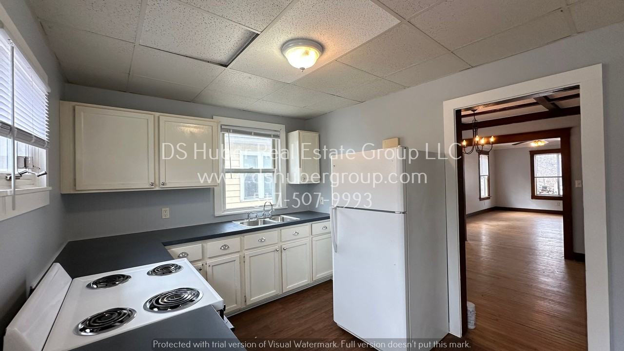 824 Cleveland St - Photo 7 of 17