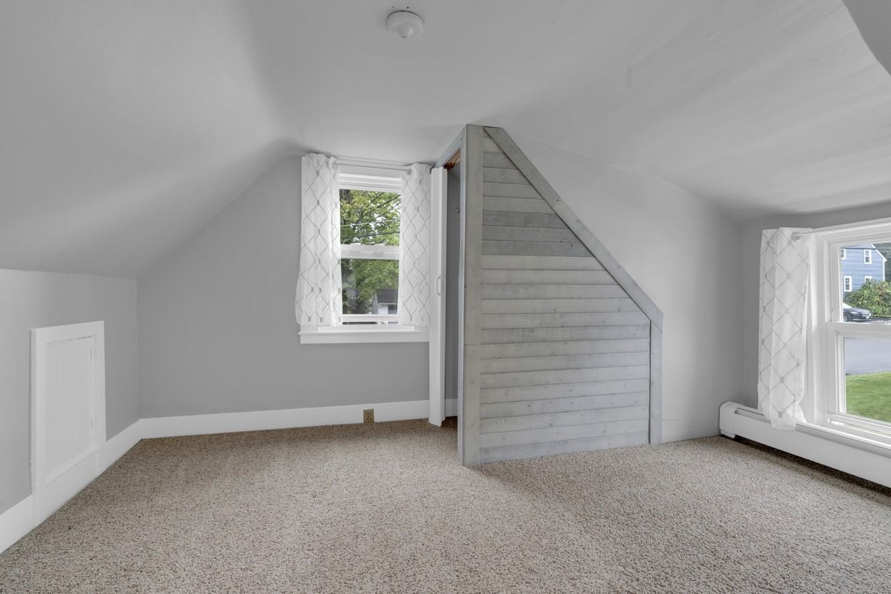 102 Orange St #1 - Photo 5 of 27