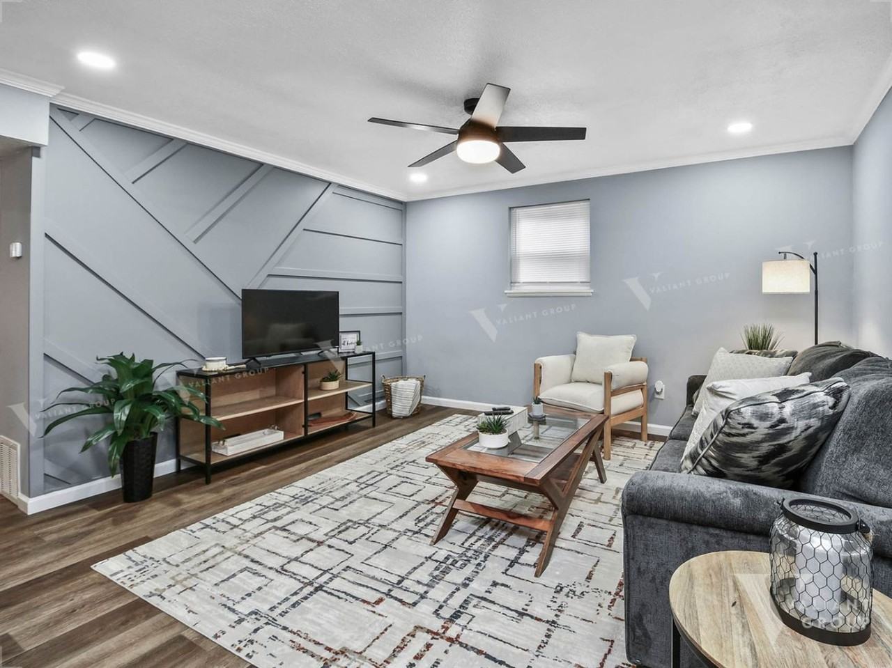 Elm Crest Apartments in Rountree Neighborhood - Photo 3 of 22