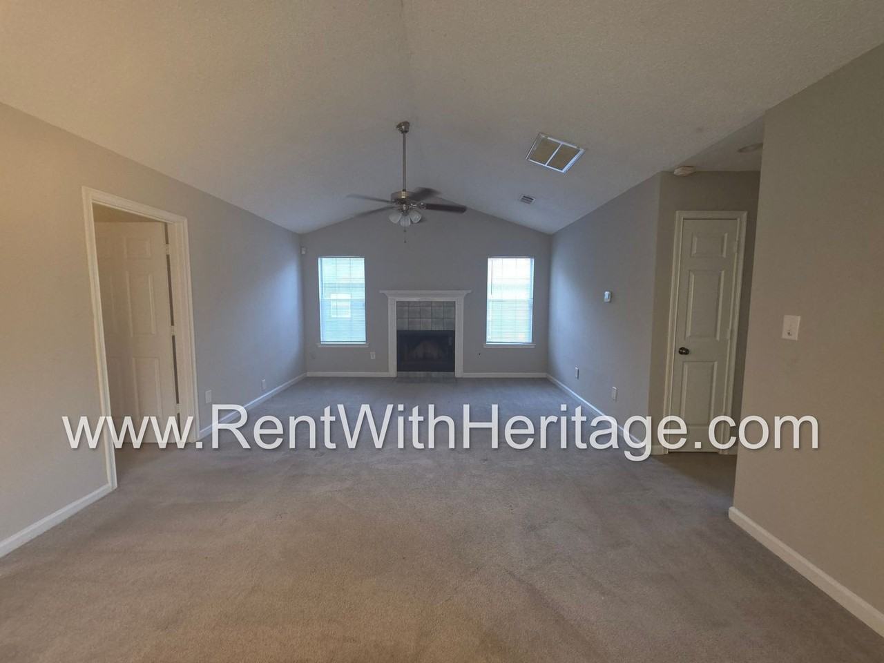 1484 Cain Ct N - Photo 4 of 26