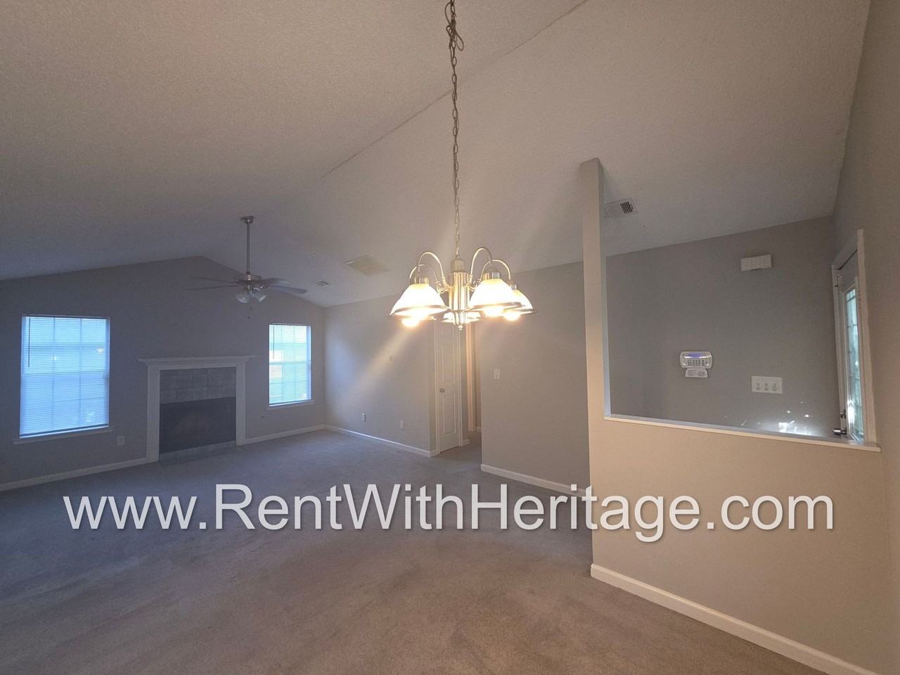 1484 Cain Ct N - Photo 5 of 26