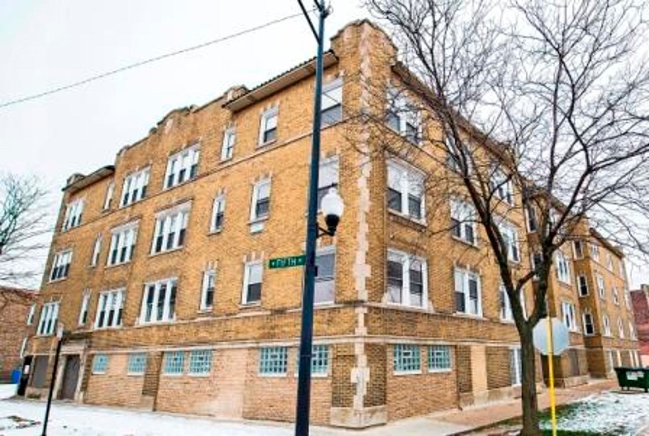 701 S Karlov - Photo 5 of 14