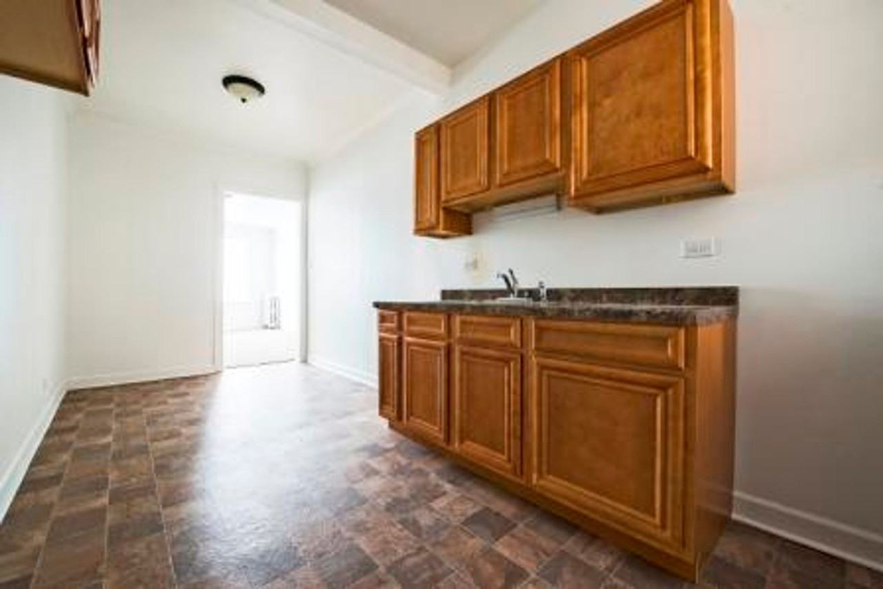 701 S Karlov - Photo 5 of 16