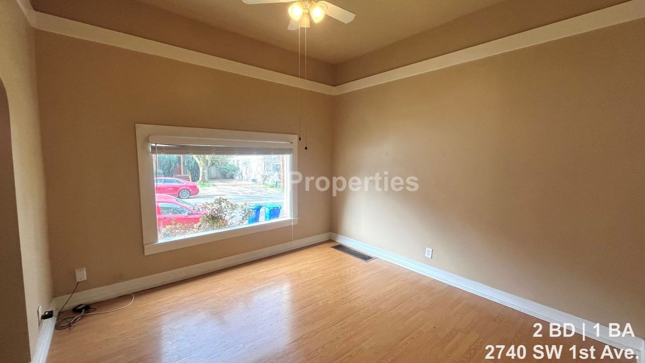 2740 Sw 1st Ave - Photo 3 of 14