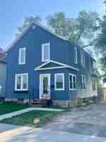 featured image of 714 Broadway Ave N