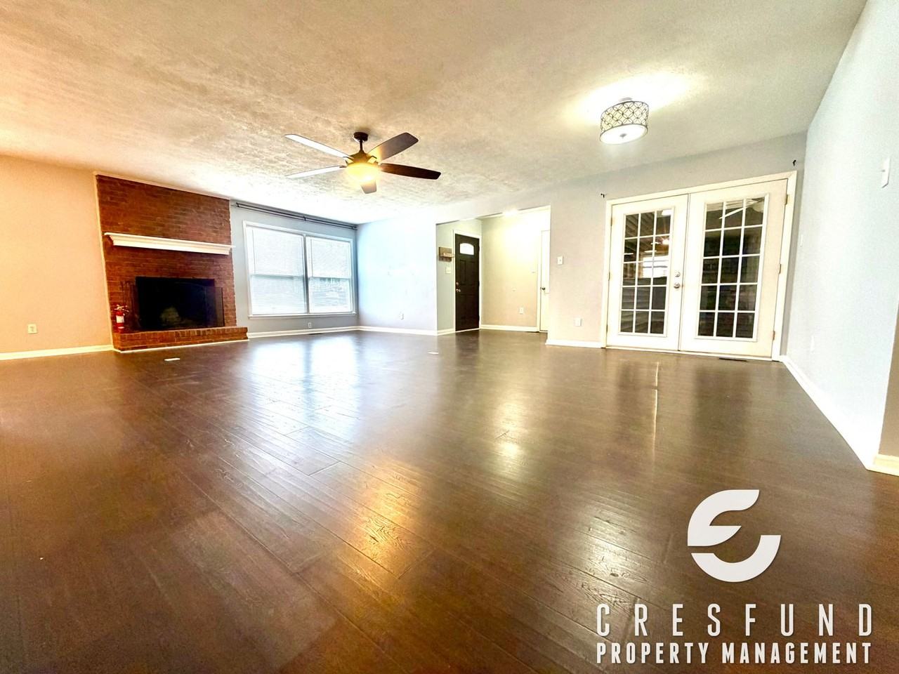 1907 Eichelberger Dr - Photo 4 of 19