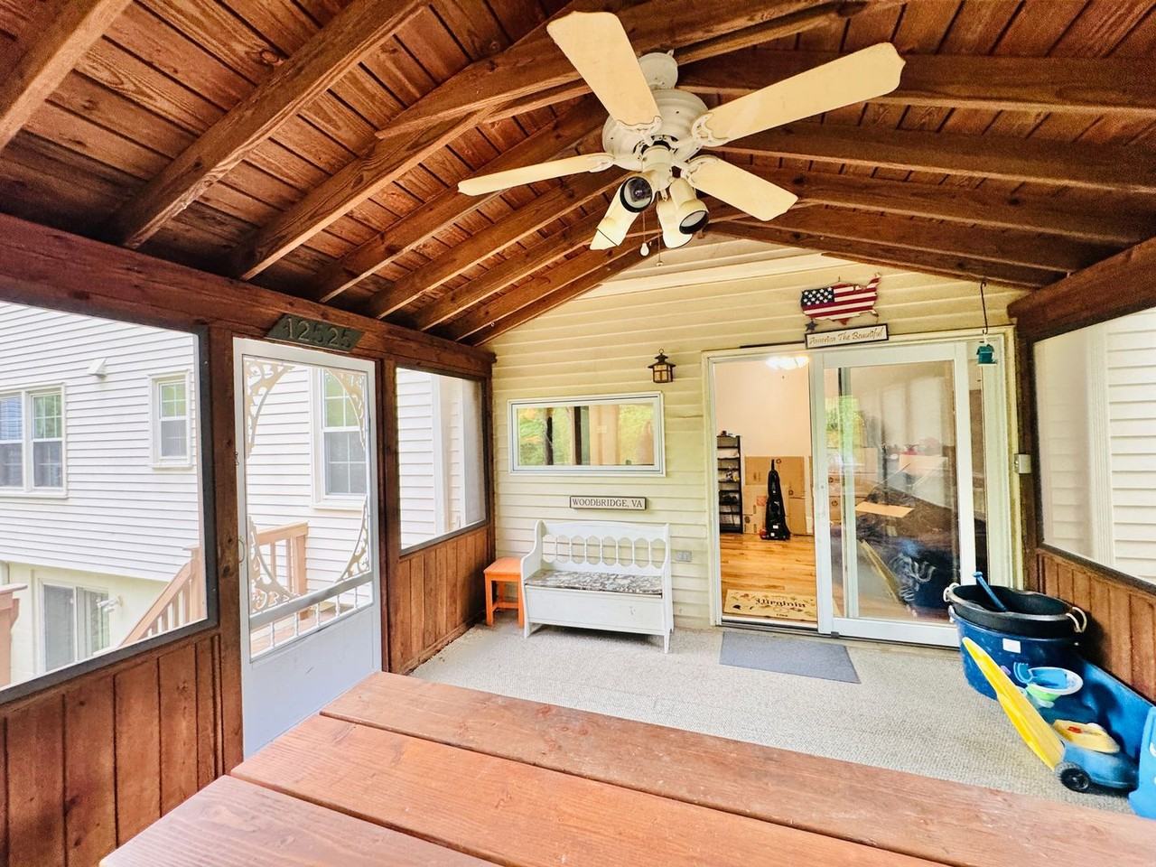 12525 Hedges Run Dr - Photo 5 of 18