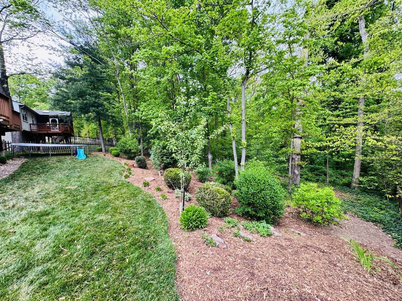 12525 Hedges Run Dr - Photo 7 of 18