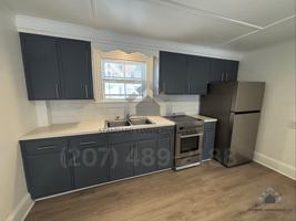 featured image of 2 Elm St
